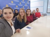 Студенты и преподаватели ЧИ БГУ провели Международный видео-чат